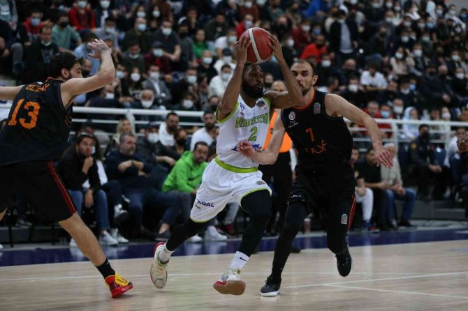 Galatasaray, Merkezefendi Belediyesi Basket’i Sahadan Sildi