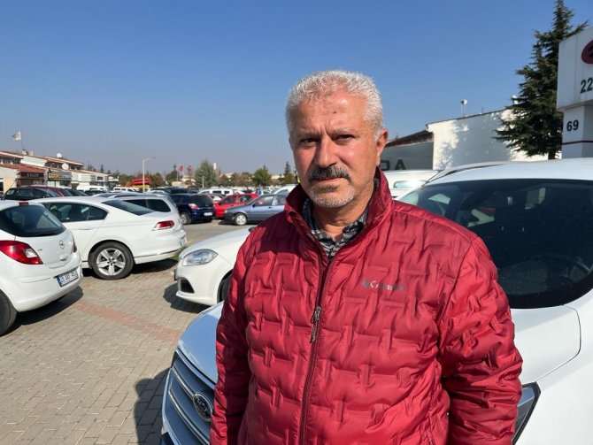 İ̇kinci El Oto Piyasasında Galericilerin De Kafası Karışık