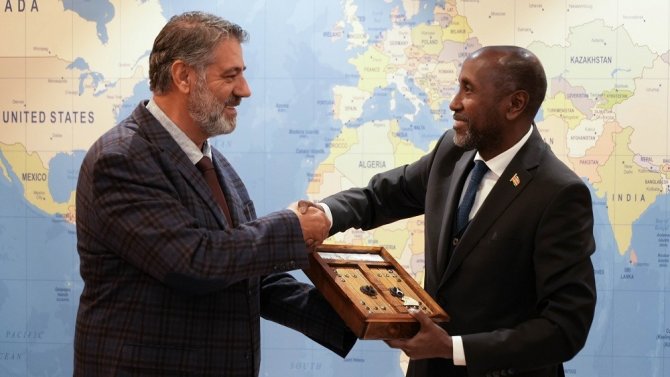 Kenya Cumhuriyeti Ankara Büyükelçiliği’nden Rektör Polat’a Ziyaret