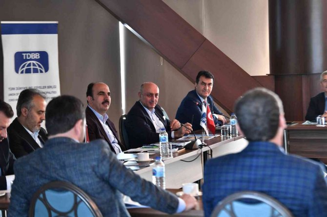 Türk Dünyası Belediyeler Birliği Osmangazi’de Toplandı