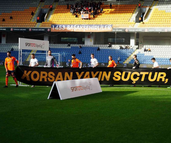 Spor Toto Süper Lig: Başakşehir: 2 - Dg Sivasspor: 0 (İ̇lk Yarı)