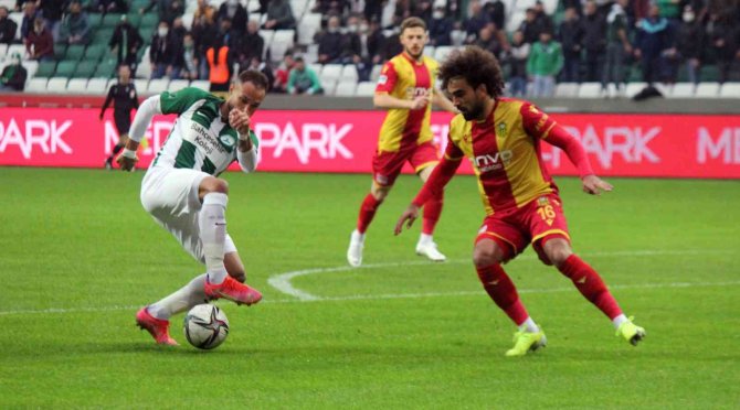 Spor Toto Süper Lig: Gzt Giresunspor: 0 - Öznur Kablo Yeni Malatyaspor: 0 (İ̇lk Yarı)