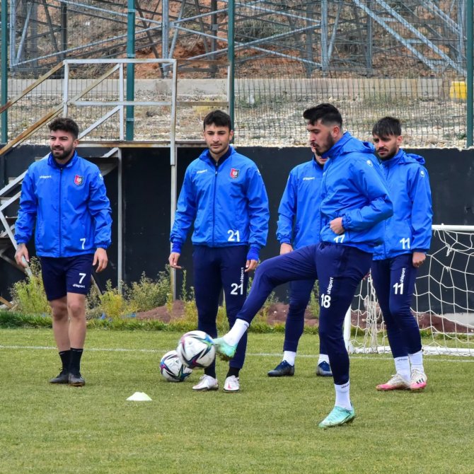 Uşakspor, Ankara Demirspor Maçı Hazırlıklarını Tamamladı
