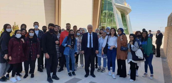 Z Kuşağının En Güvendiği Ünlülerden Biri Nihat Hatipoğlu