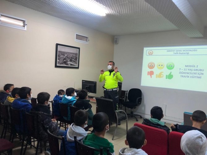Çocuklara Uygulamalı Trafik Eğitimi