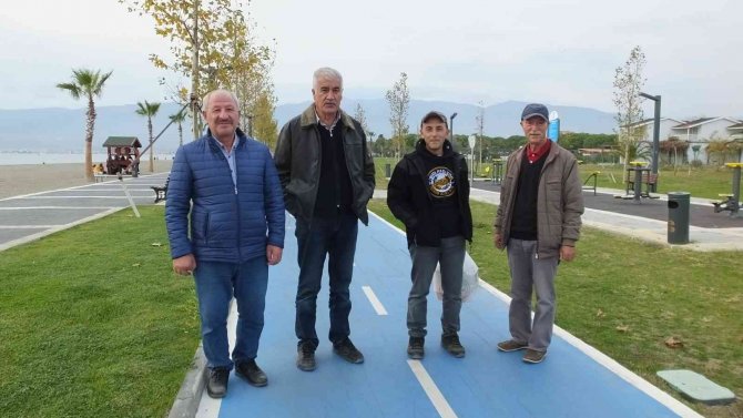 Edremit’te Altınkum Sahiline Büyükşehir Güzelliği