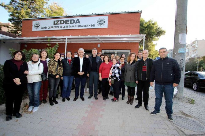 Depremzedeler Başkan Sandal’la Buluştu