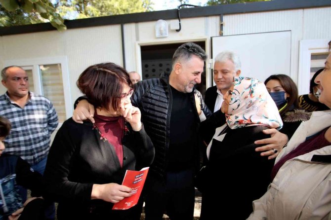 Depremzedeler Başkan Sandal’la Buluştu