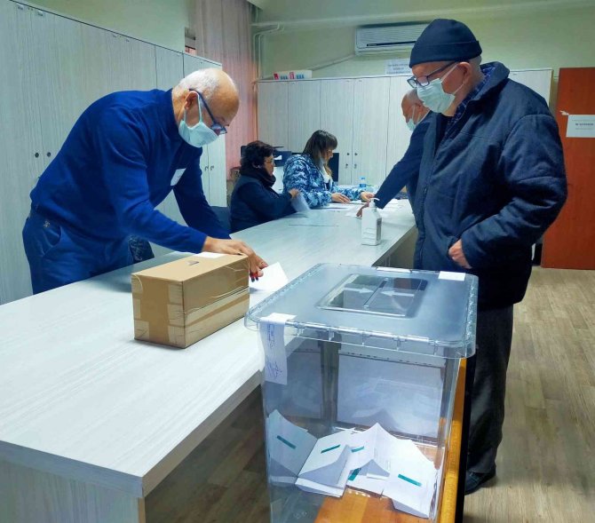 Türkiye, Bulgaristan Seçimleri İçin Sandığa Gitti
