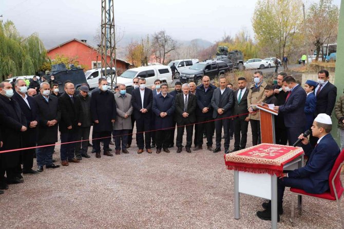 Hakkari’de 42 Hafızın İcazet Merasimi Yapıldı