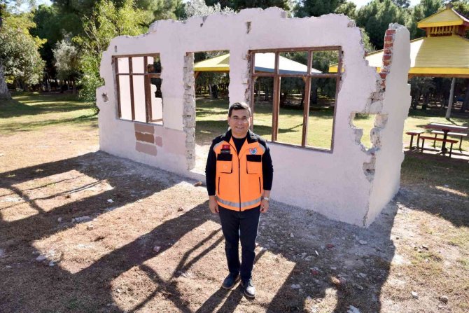 Dokuma’ya ‘Kurtuluş’ Anıtı.