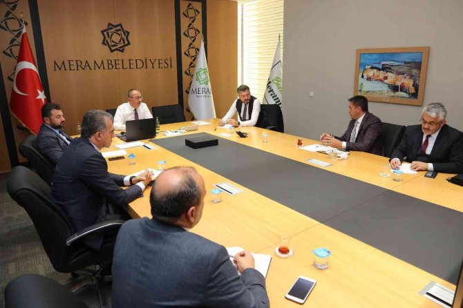 Başkan Kavuş: “Tüm Kurumlarla Uyumlu Çalışınca Kazanan Meram Oluyor”