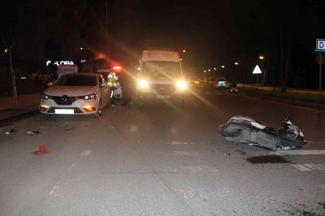 Elektrikli Bisiklet Sürücüsü Kazada Yaralandı