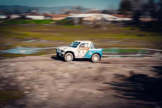 56 Pilotun Yarıştığı Off-road Yarışması Nefes Kesti