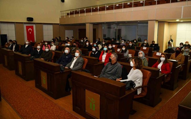 Başkan Ataç Diş Hekimi Adayı Gençlerle Buluştu