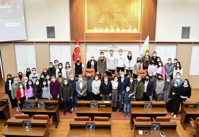 Başkan Ataç Diş Hekimi Adayı Gençlerle Buluştu