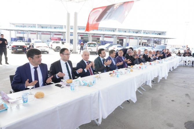 Finike Toptancı Halinde Yeni Sezon Dualarla Açıldı