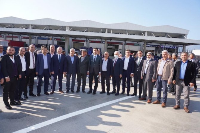 Finike Toptancı Halinde Yeni Sezon Dualarla Açıldı