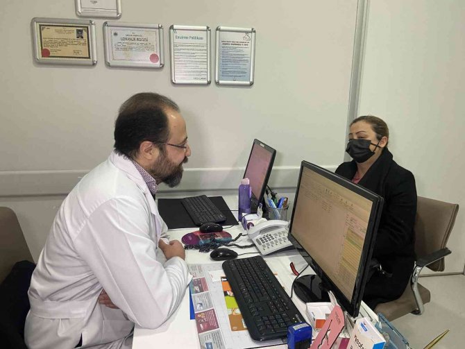 Çikolata Kisti Ve Bağırsağını Tıkayan Lezyon Alındı, Yaşam Kalitesi Arttı