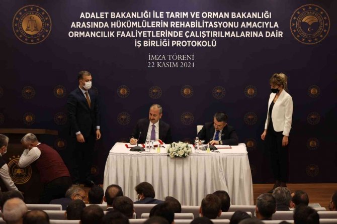 Hükümlüler Orman Yangınlarına Müdahale Edecek