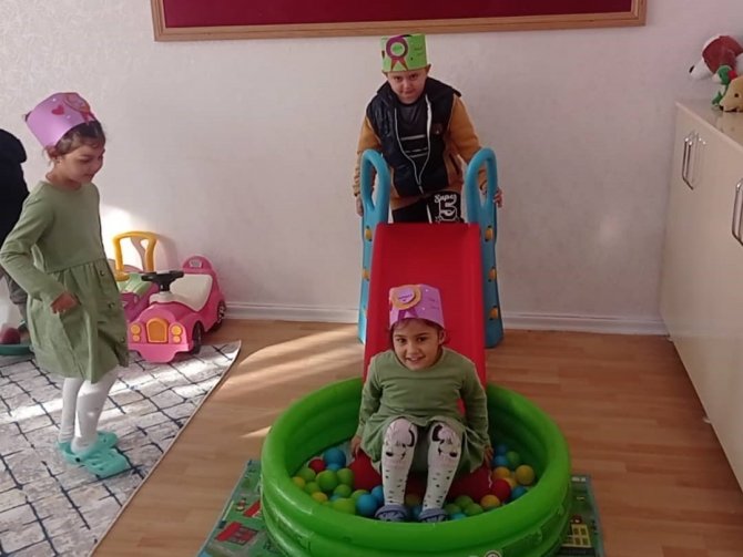 İ̇ki Yıldır Kapalı Olan Anasınıfı Yeniden Açıldı