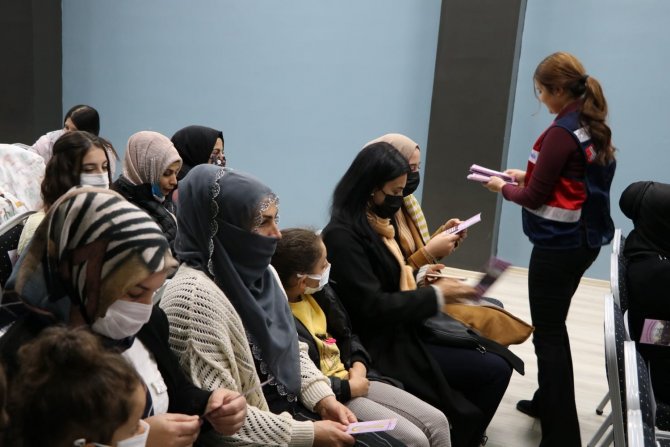 Bingöl’de Kadınlara Kades Uygulaması Tanıtıldı