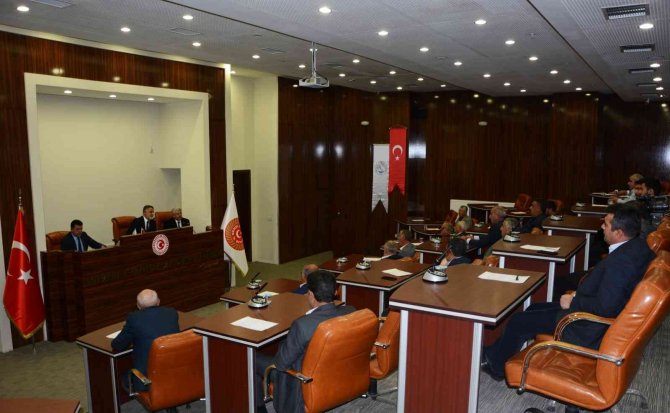 Bitlis İ̇l Özel İ̇daresinin 2022 Bütçesi Kabul Edildi