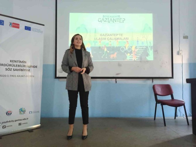 Büyükşehir, Yeşil Şehir Temalı Çalıştay İle Gençlerin Nabzını Tuttu