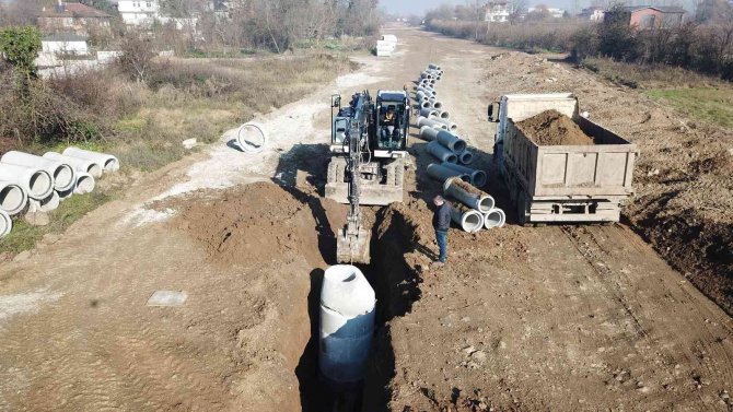 10 Ayda 47 Kilometre Hat Döşendi