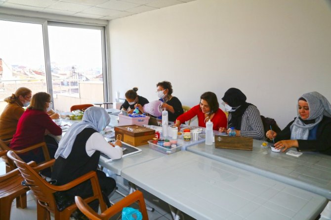 Ebegem Kurslarına Yoğun İ̇lgi