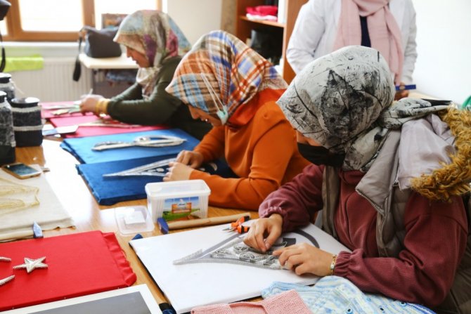 Ebegem Kurslarına Yoğun İ̇lgi