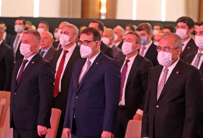 Epdk Başkanı Yılmaz: “Milli Akıllı Sayaç Sistemleri İle Enerjinin Miktarı Ve Kalitesini Ölçülerek, En Kısa Yoldan Müşterilerin Hizmetine Sunulacak”