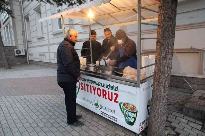 Sungurlu’da Ücretsiz Çorba İkramı Tekrar Başladı