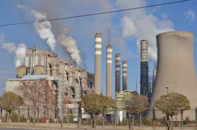 Filtresiz Santralin Bacalarından Kül Yağmasına Tepki