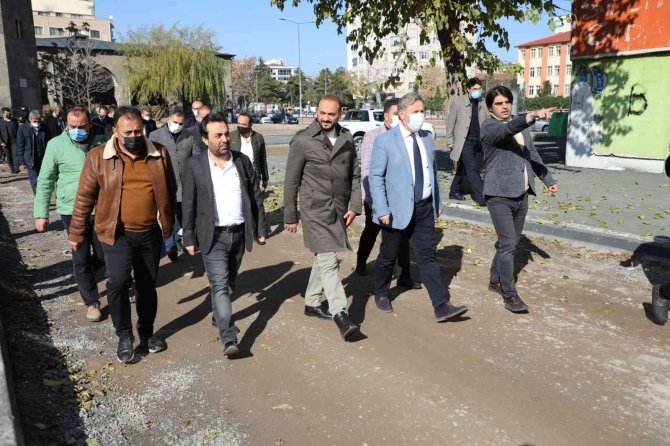 Tacettin Veli Mahallesi’nde Otopark Sorunu Kalmayacak
