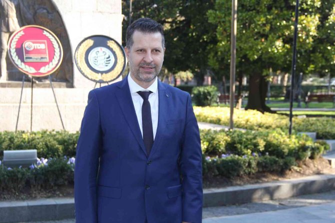 Samsun’da Diş Hekimliğinin Bilimselliğe Yönelişinin 113. Yıl Dönümü Kutlandı