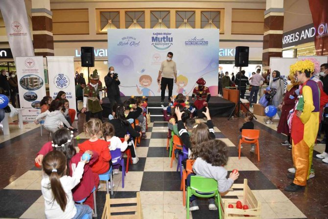 Selçuklu Belediyesinden Ağız Ve Diş Sağlığına Dikkat Çeken Etkinlik