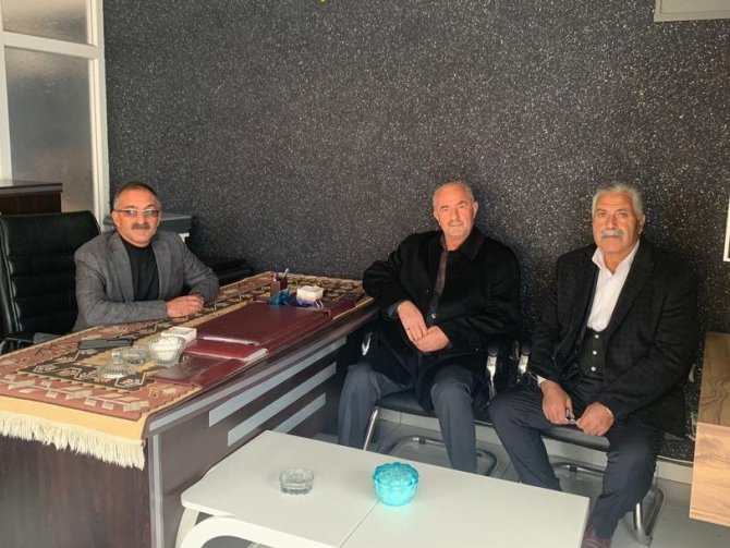 Başkan Akman’ın Esnaf Ziyaretleri Devam Ediyor