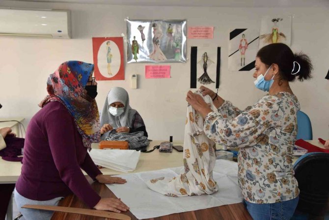 Katıldıkları Kurs Sayesinde Hazır Giyim Sektöründe İş Bulacaklar