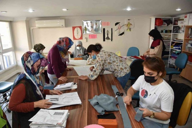 Katıldıkları Kurs Sayesinde Hazır Giyim Sektöründe İş Bulacaklar
