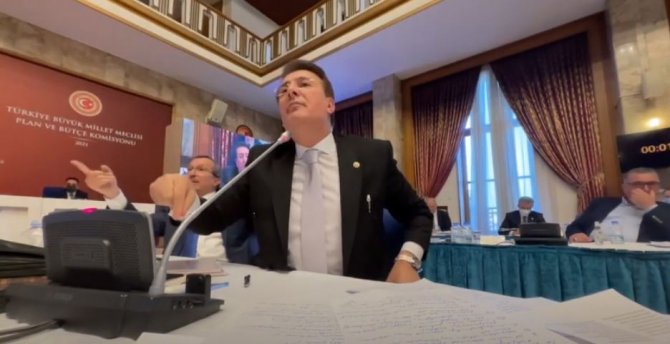 Aydemir: ‘Cumhurbaşkanımız Bir Dünya Lideri’