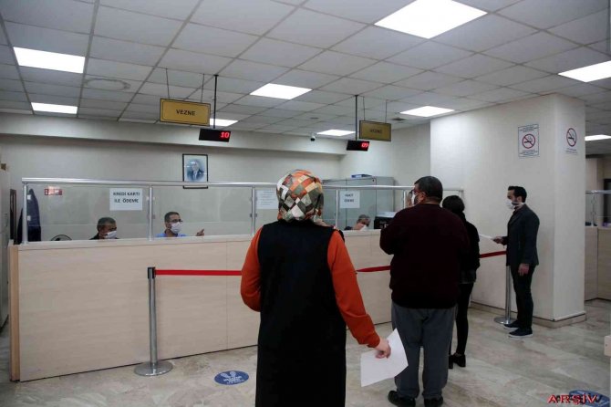 Akdeniz Belediyesinde Hafta Sonu Vezneler Açık Olacak