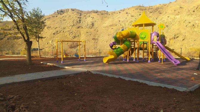 Bingöl’de 60 Bin Metrekarelik Dsi̇ Parkında Çalışmalar Sürüyor