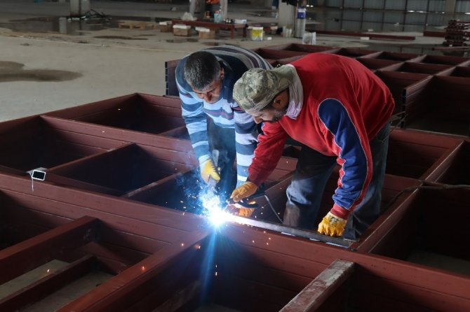 Büyükşehir Fabrika Çalışmalarını Sürdürüyor