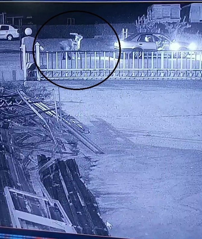 Tartıştığı Kadını Bıçakladı