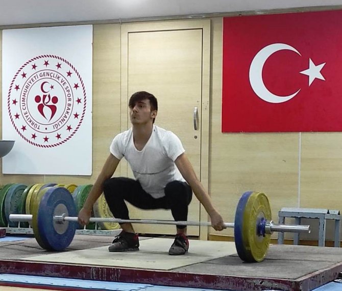 Birinci Olmak İçin Kıyasıya Mücadele Ettiler
