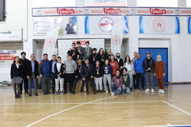 Birinci Olmak İçin Kıyasıya Mücadele Ettiler