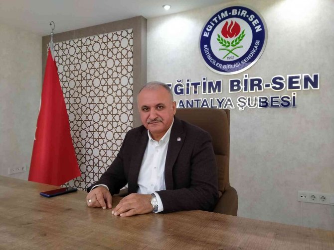 Eğitim Bir Sen Antalya Şube Başkanı Miran: “Öğretmenlere, En Büyük Hediye Meslek Kanunu”
