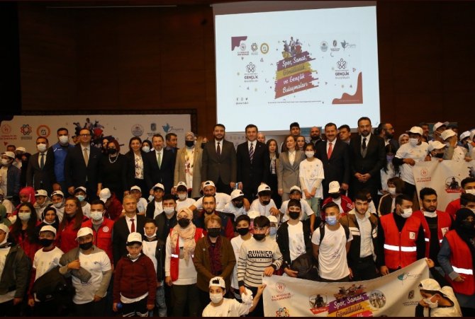 "Spor, Sanat, Gönüllülük Ve Gençlik Buluşmaları" Projesi Başladı