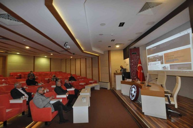 Eğitim Ve Kalkınma Vakfı İnternet Sitesi Hizmete Girdi